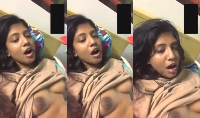 Horny Desi Girl Fingering Viral Video