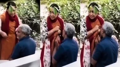 Old Uncle Sucked Young Woman’s Big Boobs in the Park HD Video
